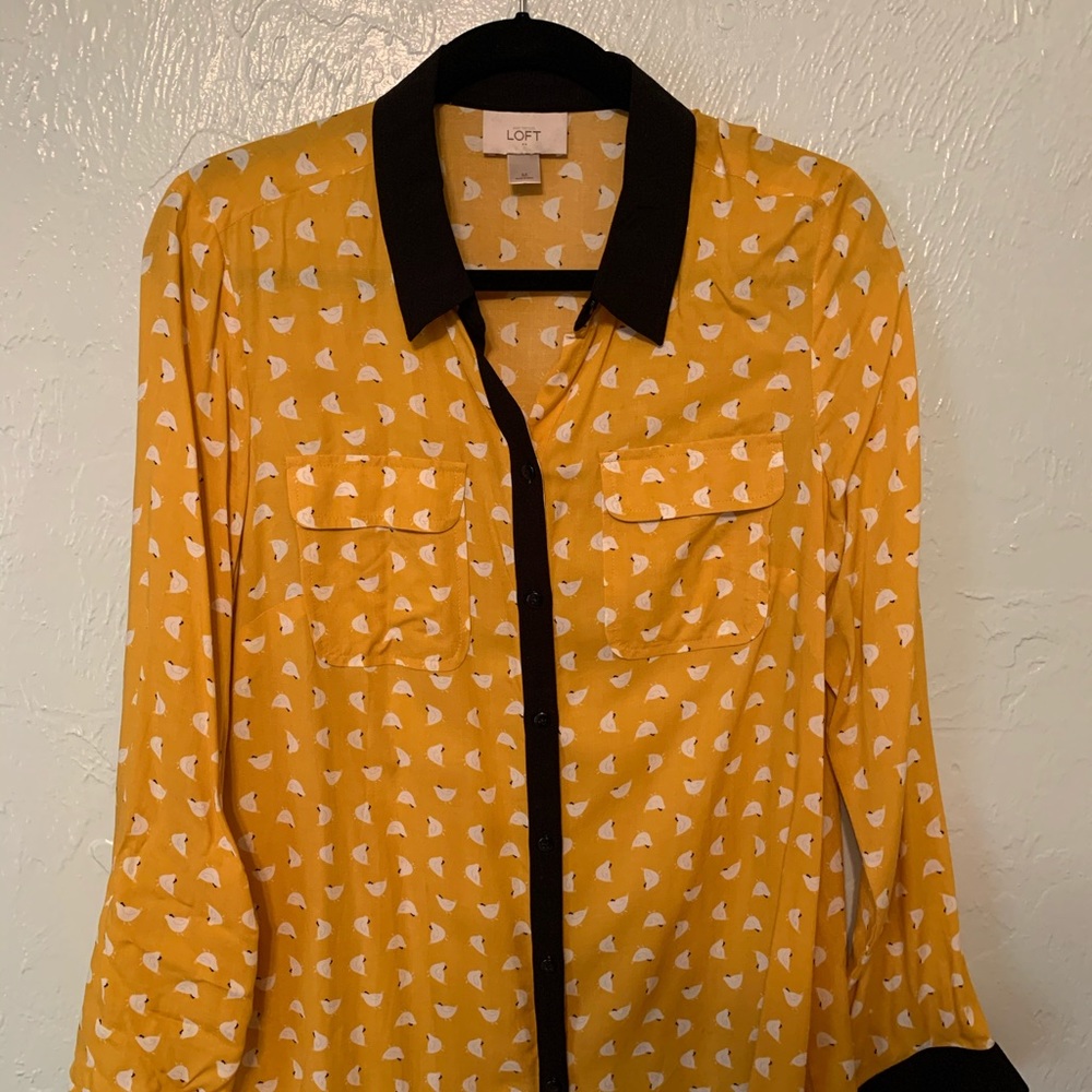 Cute button up from LOFT with chicken print 🐓